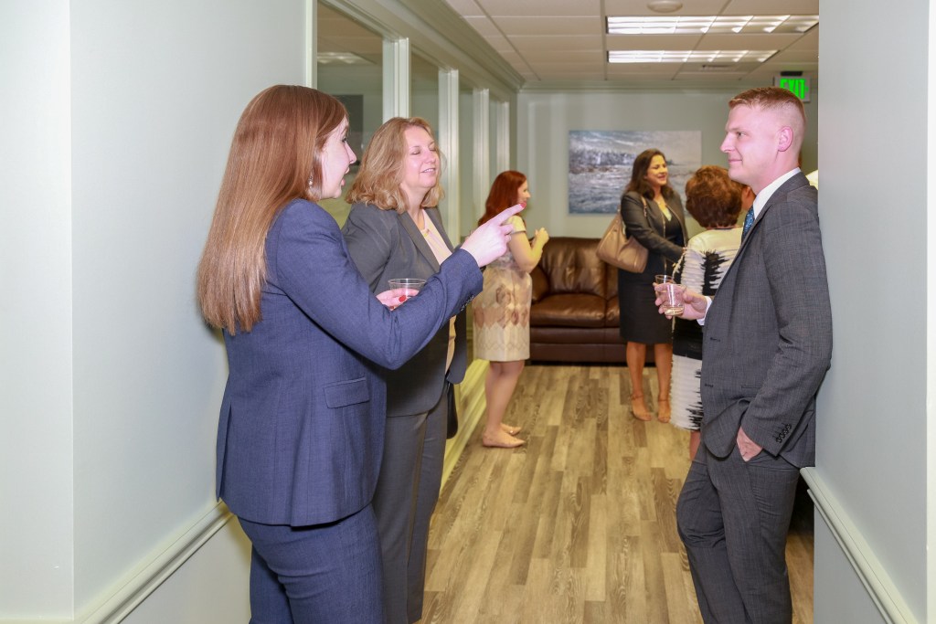 Jess Bailey, Managing Attorney at Bailey Law Firm, guiding business leaders in The Woodlands on corporate law, business, entity formation, entrepreneurship, contracts, finance, mergers, acquisitions, corporate governance, banking, finance, M&A strategies, and risk management to ensure compliance and no lawsuit issues.