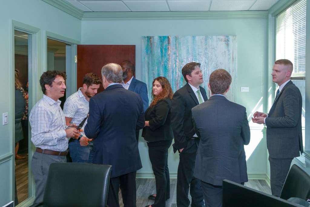 Jess Bailey, Managing Attorney at Bailey Law Firm, guiding business leaders in The Woodlands on corporate law, business, entity formation, entrepreneurship, contracts, finance, mergers, acquisitions, corporate governance, banking, finance, M&A strategies, and risk management to ensure compliance and no lawsuit issues.