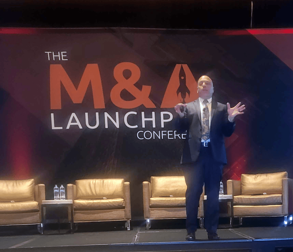 Jess Bailey, Managing Attorney at Bailey Law Firm, guiding business leaders in The Woodlands on corporate law, business, entity formation, entrepreneurship, contracts, finance, mergers, acquisitions, corporate governance, banking, finance, M&A strategies, and risk management to ensure compliance and no lawsuit issues.