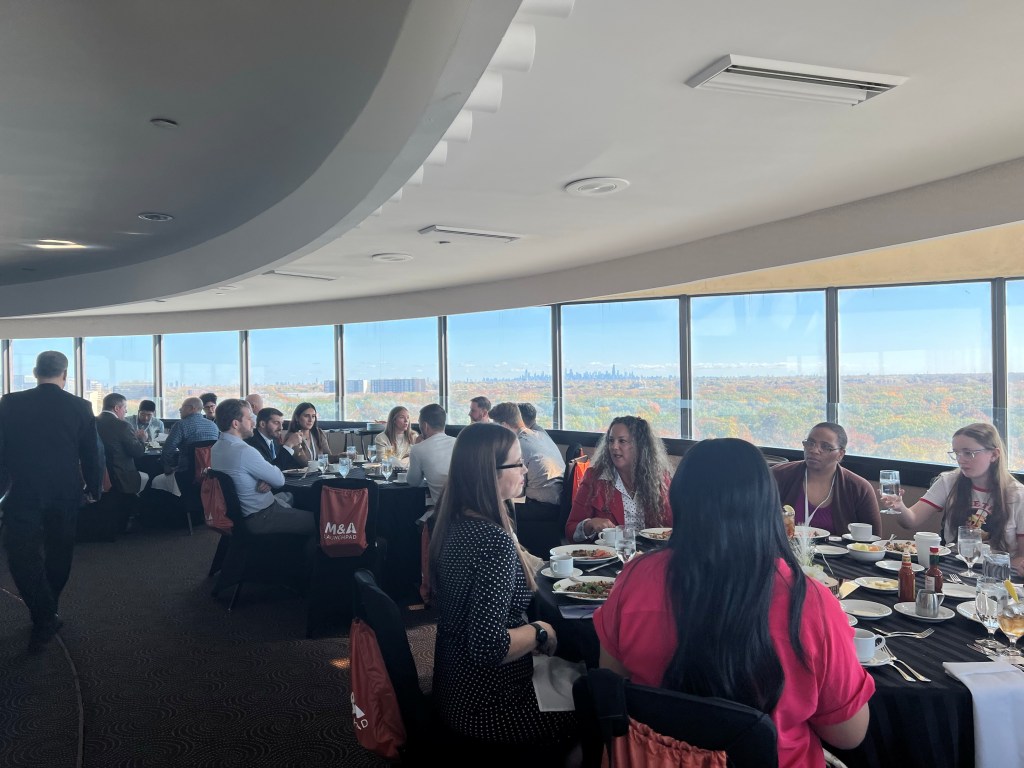Jess Bailey, Managing Attorney at Bailey Law Firm, guiding business leaders in The Woodlands on corporate law, business, entity formation, entrepreneurship, contracts, finance, mergers, acquisitions, corporate governance, banking, finance, M&A strategies, and risk management to ensure compliance and no lawsuit issues.