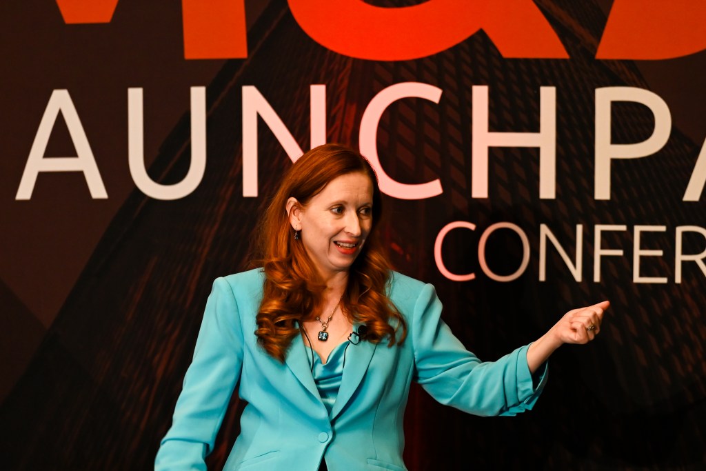 Jess Bailey, Managing Attorney at Bailey Law Firm, guiding business leaders in The Woodlands on corporate law, business, entity formation, entrepreneurship, contracts, finance, mergers, acquisitions, corporate governance, banking, finance, M&A strategies, and risk management to ensure compliance and no lawsuit issues.